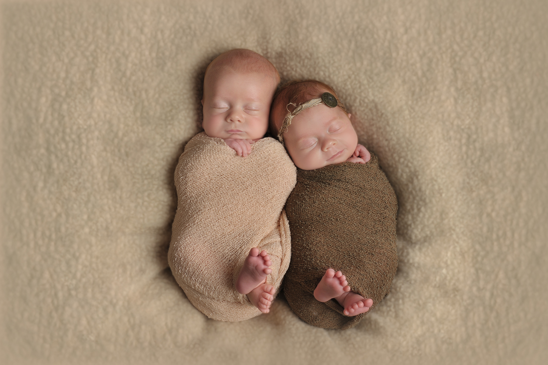 Newborn Twins Photos