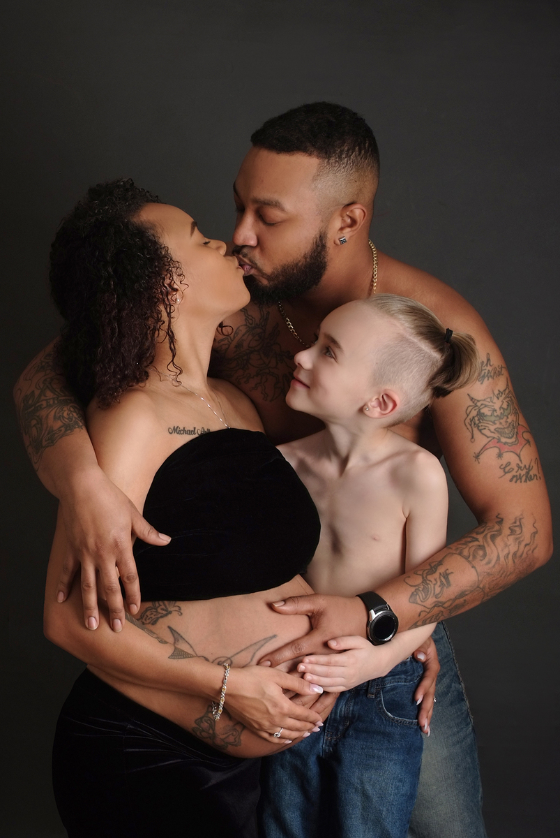 Family Maternity Pictures