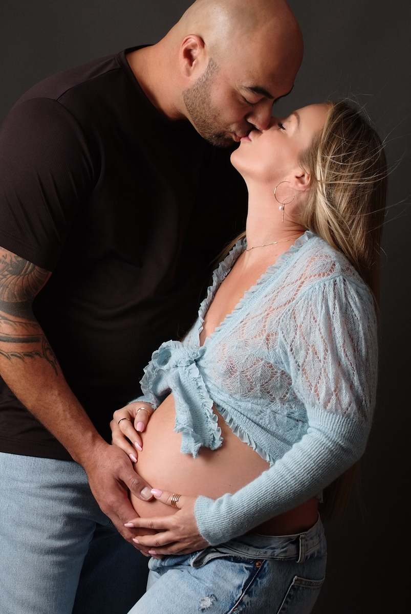 Couples Maternity Pictures