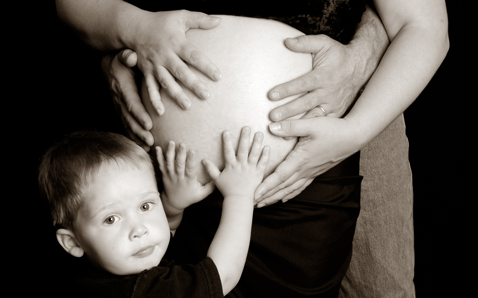 Family Maternity Pictures