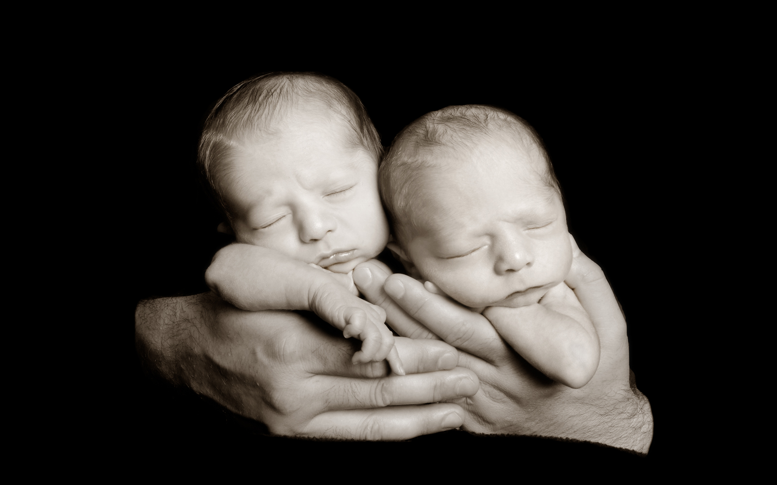 Newborn Twins Photos